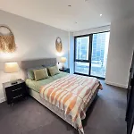 Stylish Modern 2 Bedroom