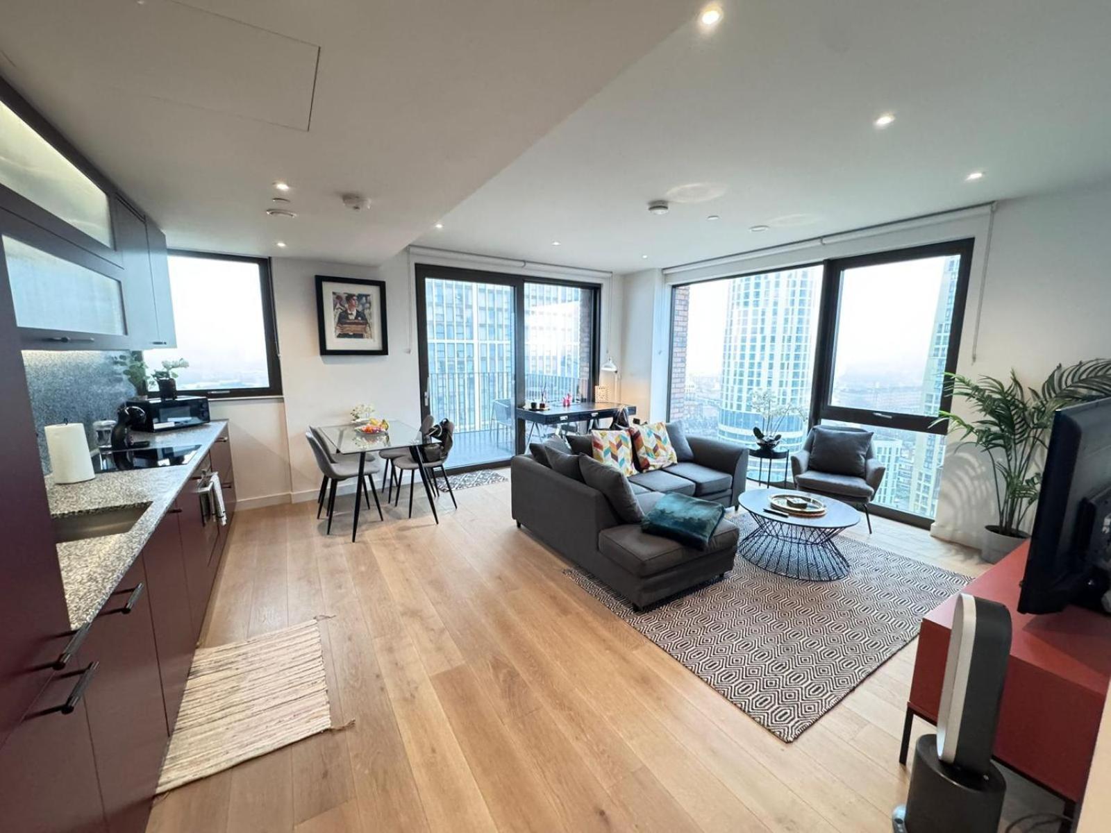 Stylish Modern 2 Bedroom Apartamento Londres